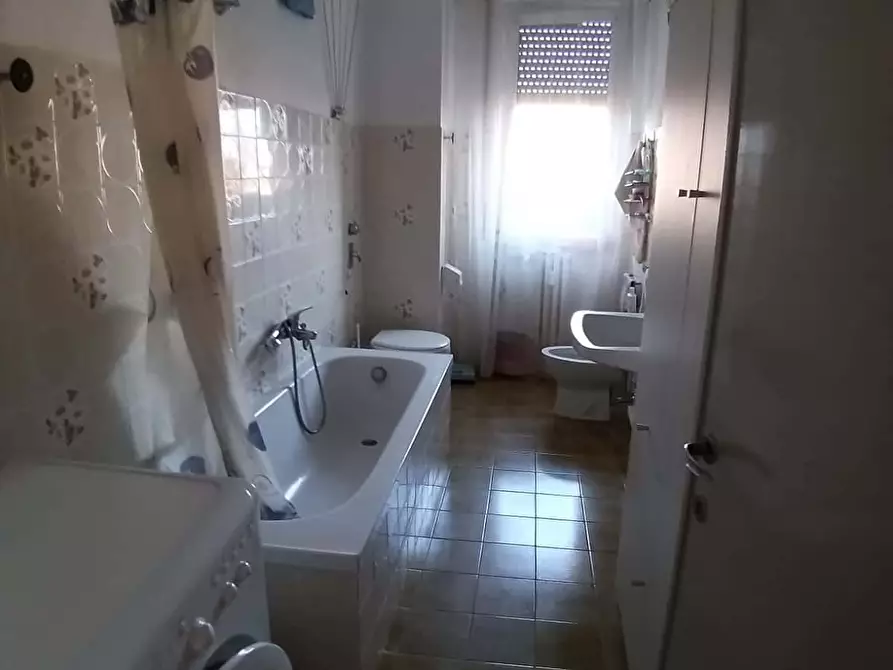 Immagine 4 di Camera in affitto  in Via Giuseppe Carozzi5 a Milano