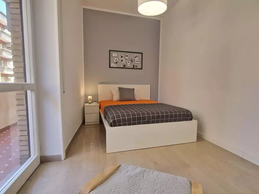 Immagine 1 di Camera in affitto  in Lungotevere di Pietra Papa61 a Roma