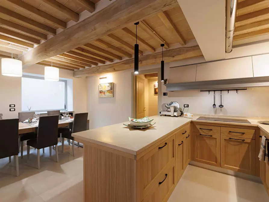 Immagine 16 di Appartamento in affitto  in Località Torreone95 a Cortona