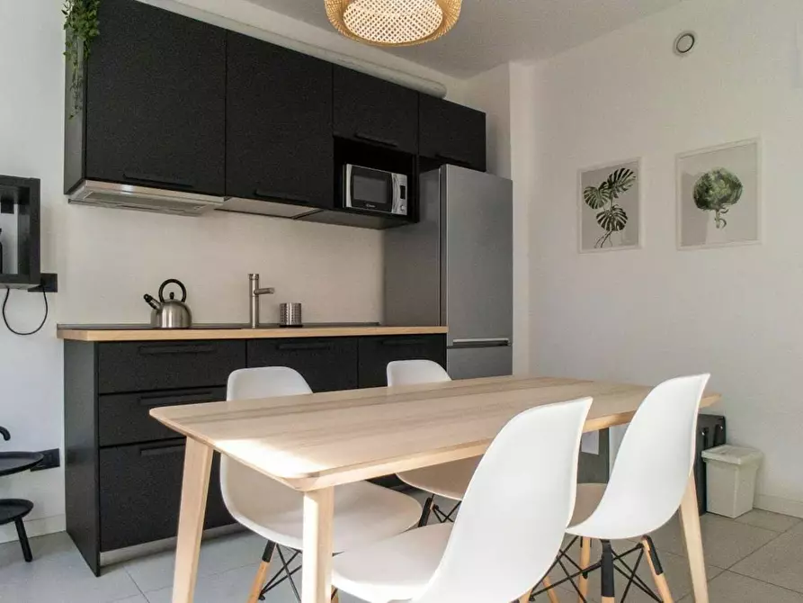 Immagine 5 di Appartamento in affitto  in Via Luigi Mercantini a Milano