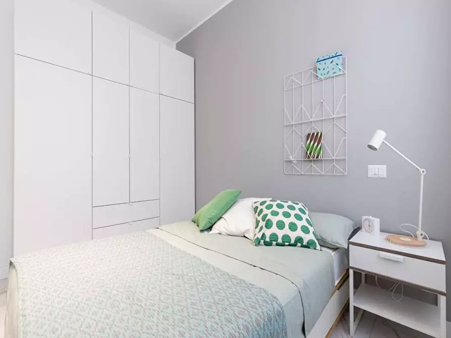 Immagine 4 di Camera in affitto  in Viale Bligny28 a Milano