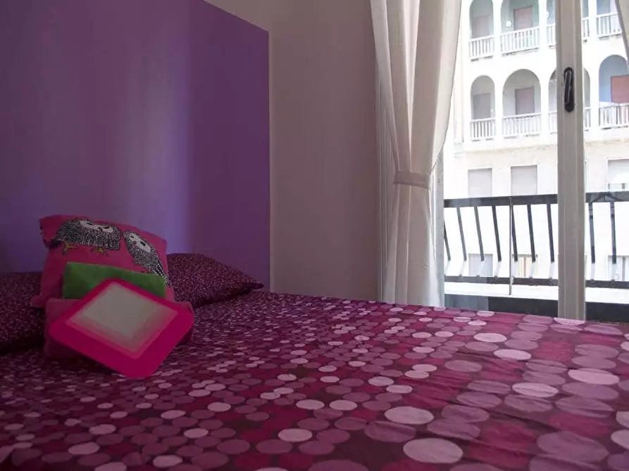 Immagine 3 di Camera in affitto  in Viale Tunisia13 a Milano