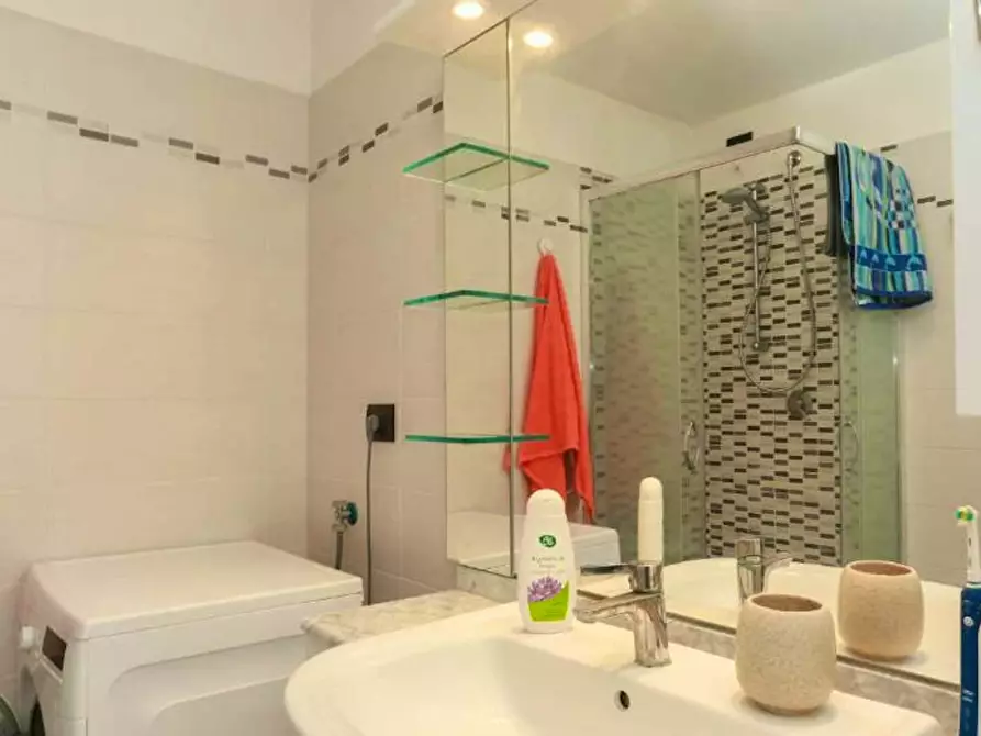 Immagine 21 di Appartamento in affitto  in Via Clitumno a Milano