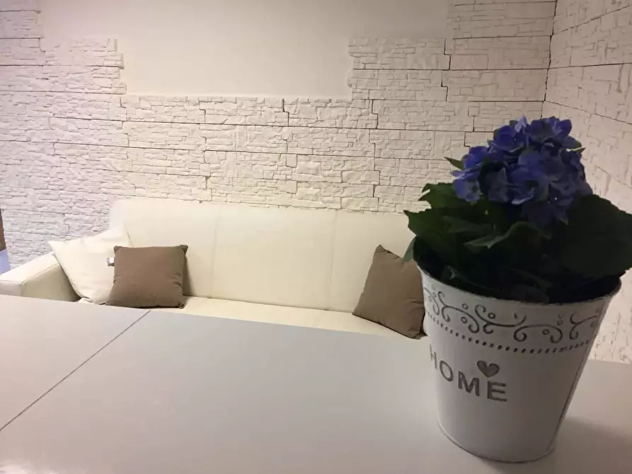 Immagine 15 di Appartamento in affitto  in Via Ca' di Cozzi14 a Verona