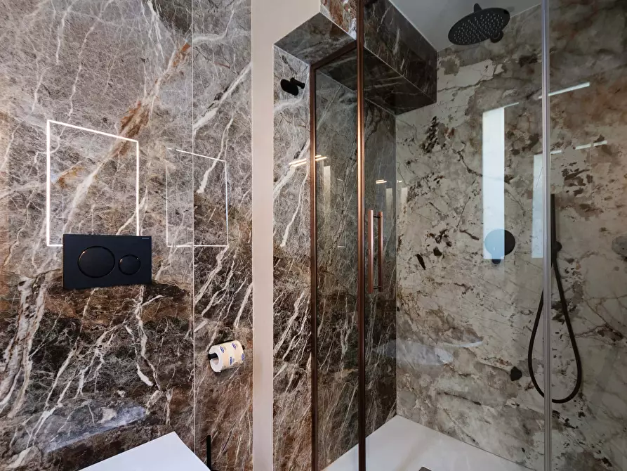 Immagine 22 di Appartamento in affitto  in Via Nino Bixio3 a Milano