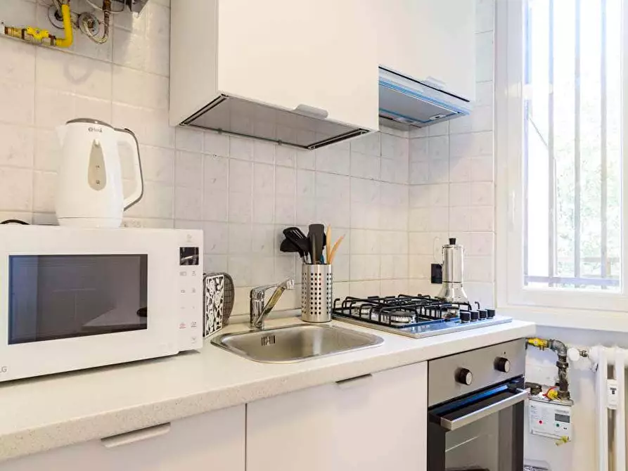 Immagine 10 di Camera in affitto  in Via Mecenate26 a Milano