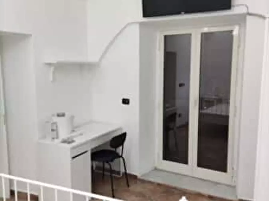 Immagine 4 di Appartamento in affitto  in Via Antonio Villari28 a Napoli