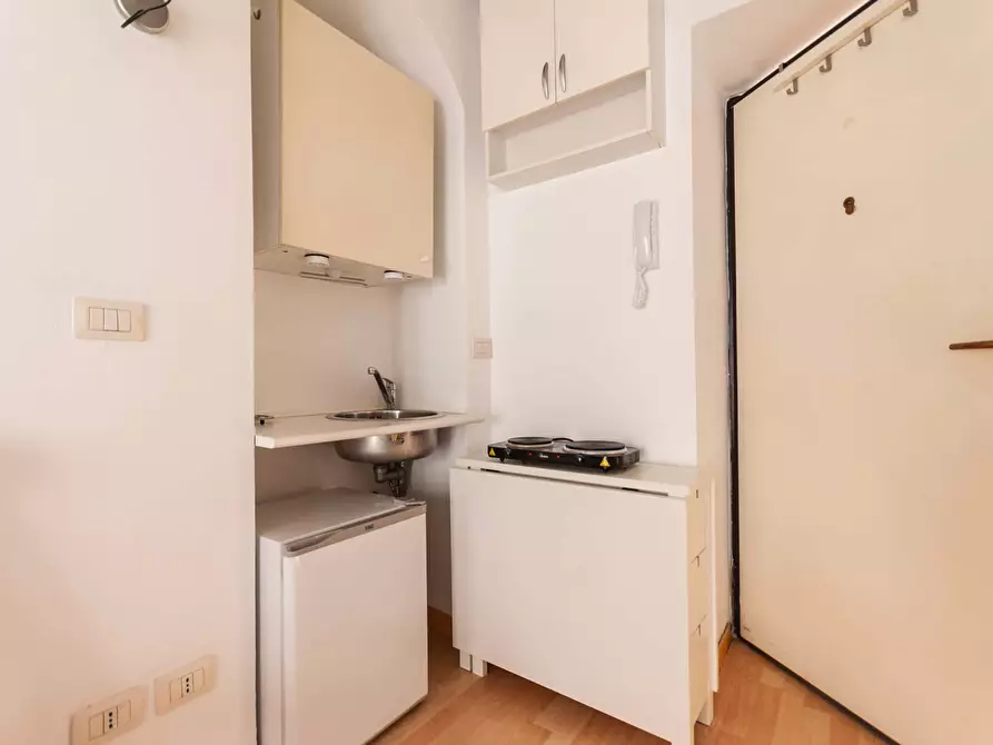 Immagine 8 di Appartamento in affitto  in Via Felice Casati24 a Milano