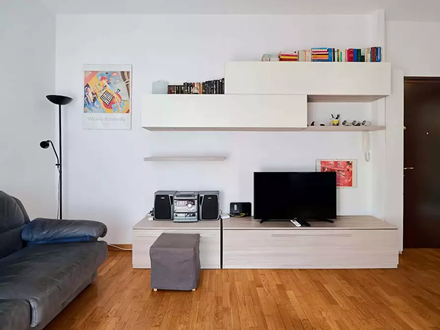 Immagine 13 di Appartamento in affitto  in Via Rodolfo Carabelli1 a Milano