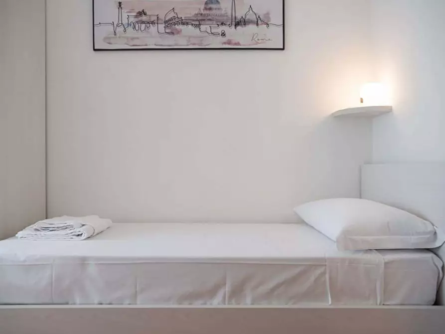 Immagine 8 di Appartamento in affitto  in Via Valassina42 a Milano