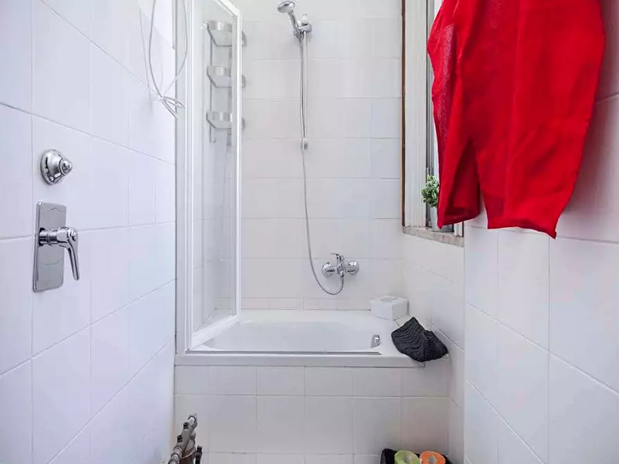 Immagine 12 di Camera in affitto  in Via Giuseppe Frua16 a Milano