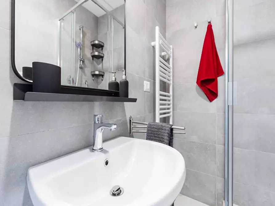 Immagine 9 di Camera in affitto  in Viale Bligny28 a Milano