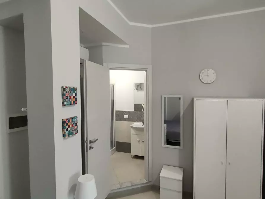 Immagine 12 di Appartamento in affitto  in Via Rosario Gregorio a Palermo