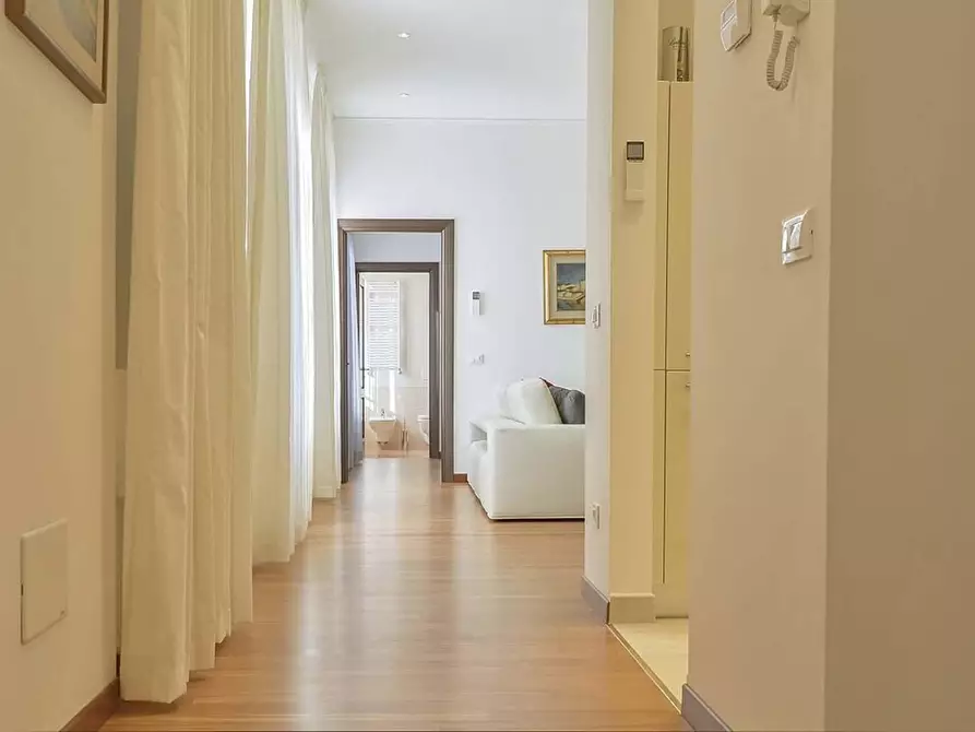 Immagine 10 di Appartamento in affitto  in Via dei Pandolfini16 a Firenze