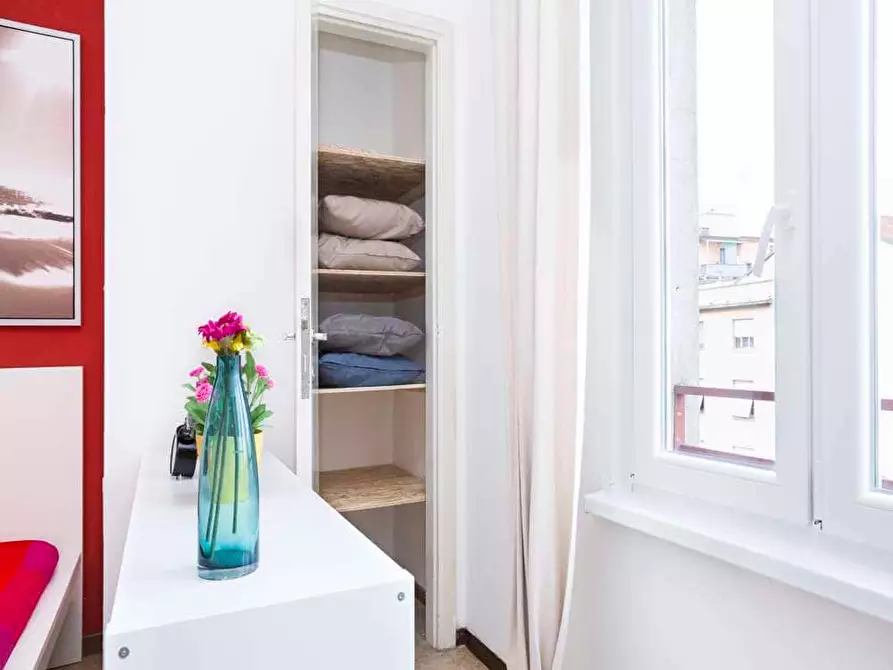 Immagine 6 di Camera in affitto  in Viale Carlo Espinasse12 a Milano