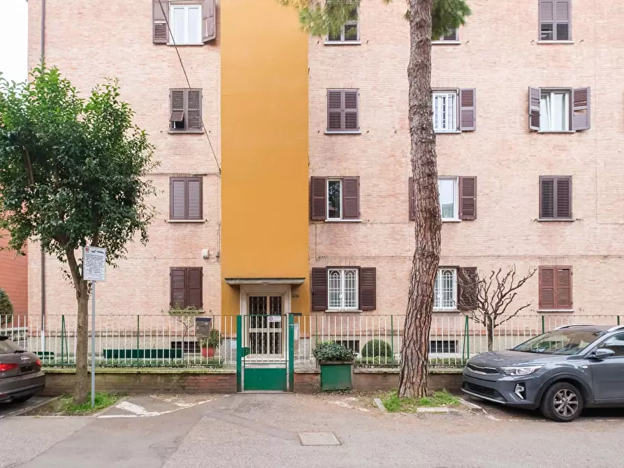 Immagine 41 di Appartamento in affitto  in Via Giuseppe Massarenti406 a Bologna