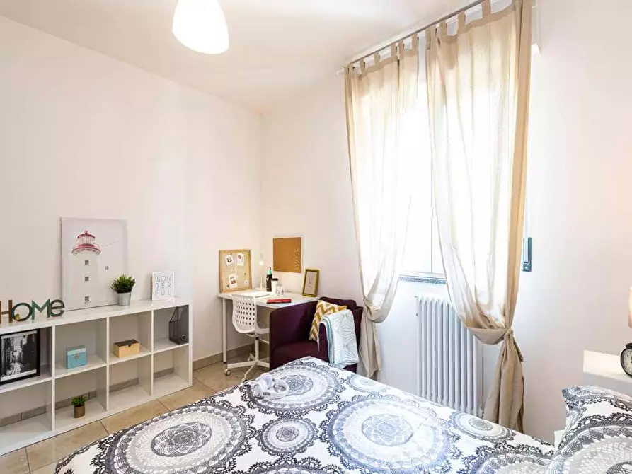 Immagine 8 di Camera in affitto  in Via Giuseppe Regaldi19 a Milano