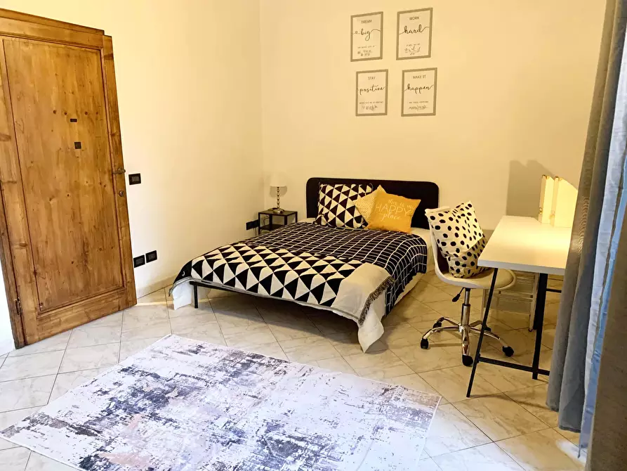 Immagine 2 di Camera in affitto  in Via di San Salvi49 a Firenze