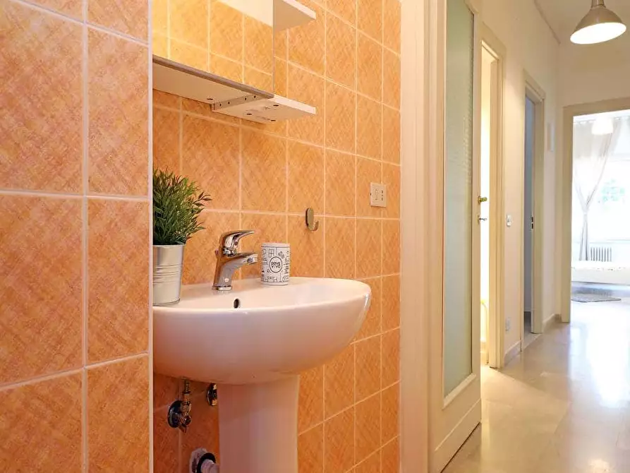 Immagine 50 di Camera in affitto  in Via Padre Semeria65 a Roma