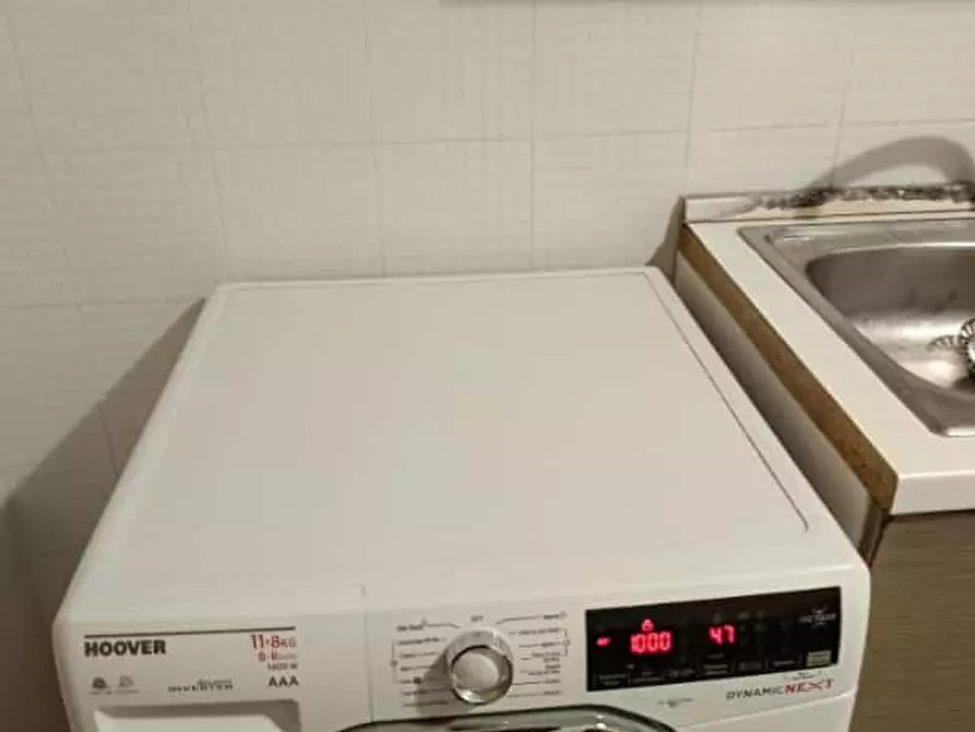 Immagine 6 di Camera in affitto  in Via Goffredo Mameli181 a Cagliari