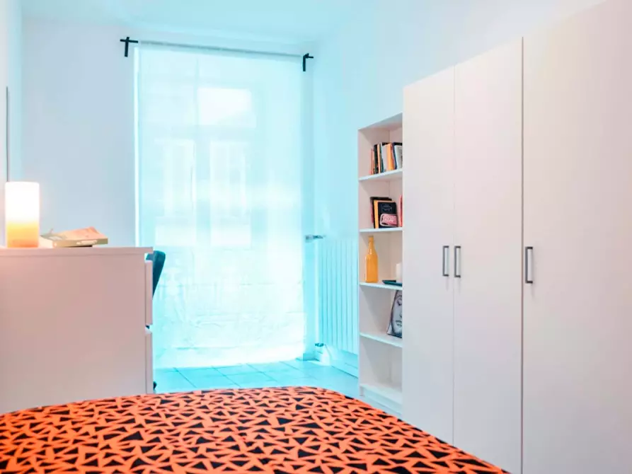 Immagine 3 di Camera in affitto  in Via Alfonso Bonafous2 a Torino