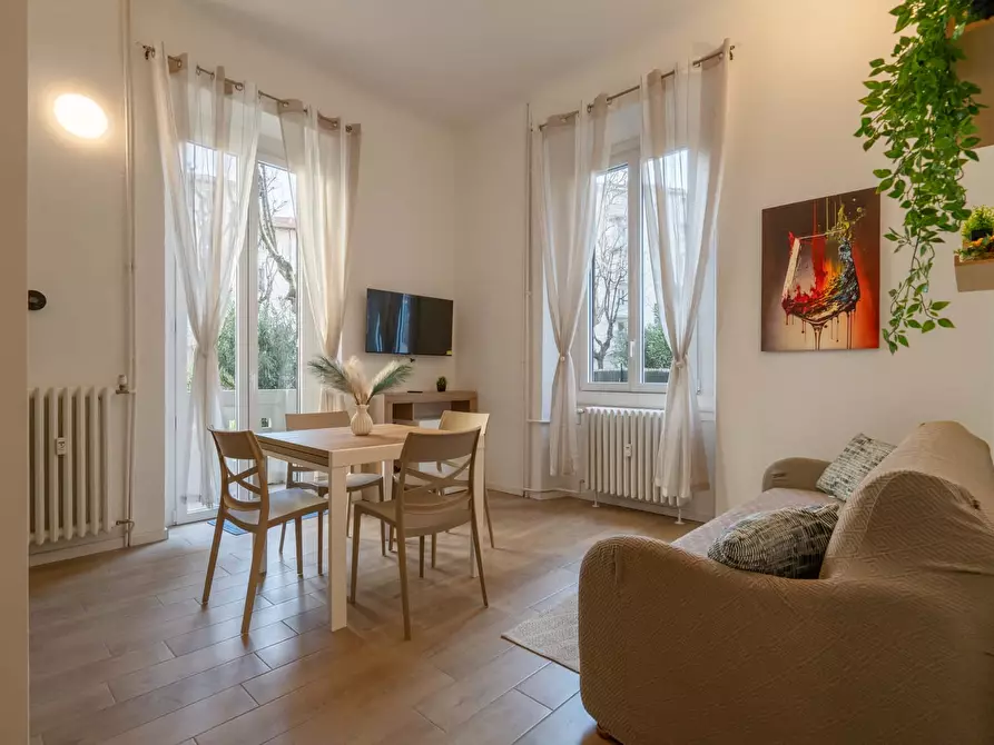 Immagine 50 di Appartamento in affitto  in Via Giovanni Pascoli4 a Milano