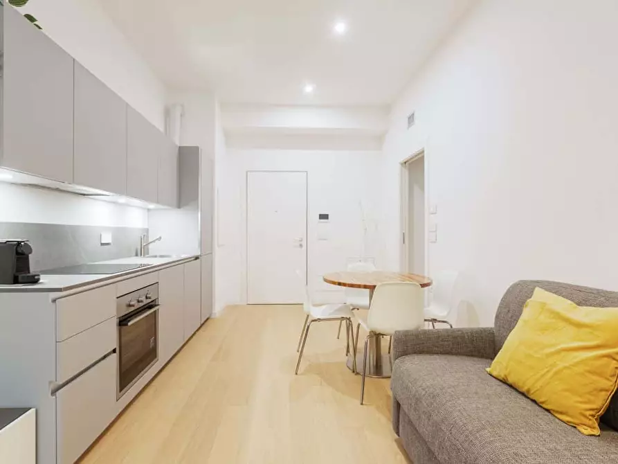 Immagine 1 di Appartamento in affitto  in Via Errico Petrella4 a Milano