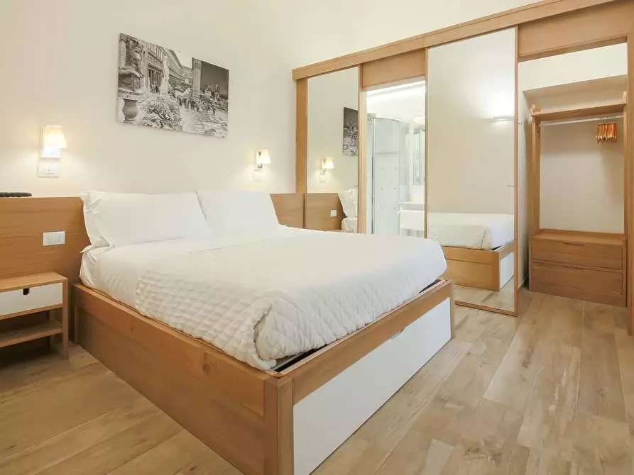 Immagine 25 di Appartamento in affitto  in Via de' Guicciardini a Firenze