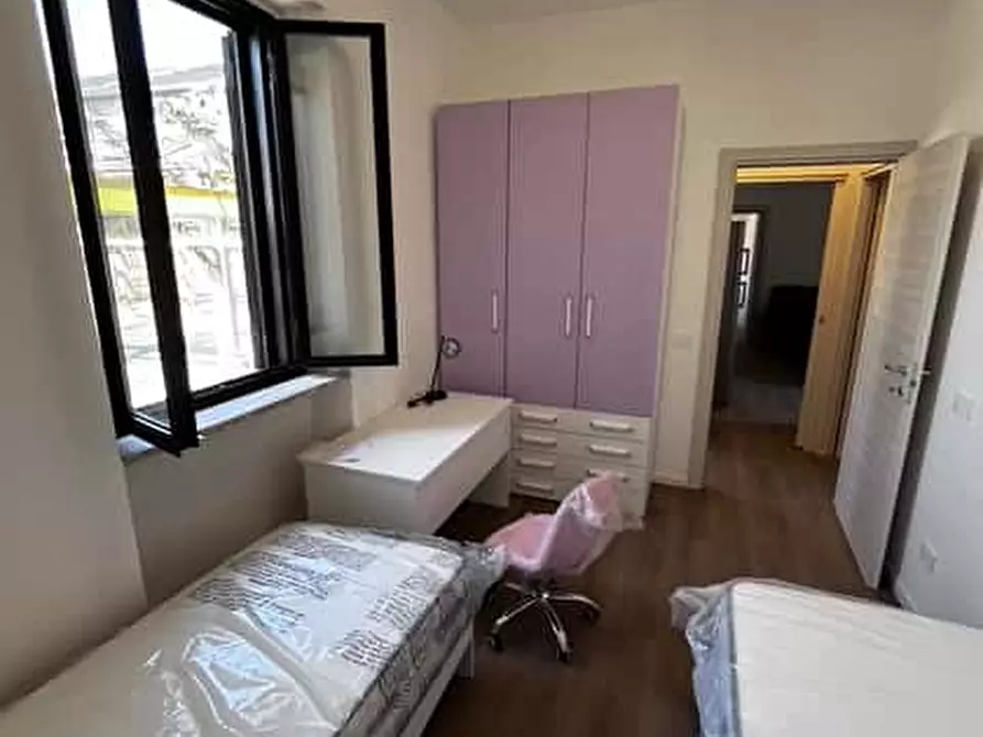 Immagine 24 di Camera in affitto  in Via Comune Antico9A a Milano