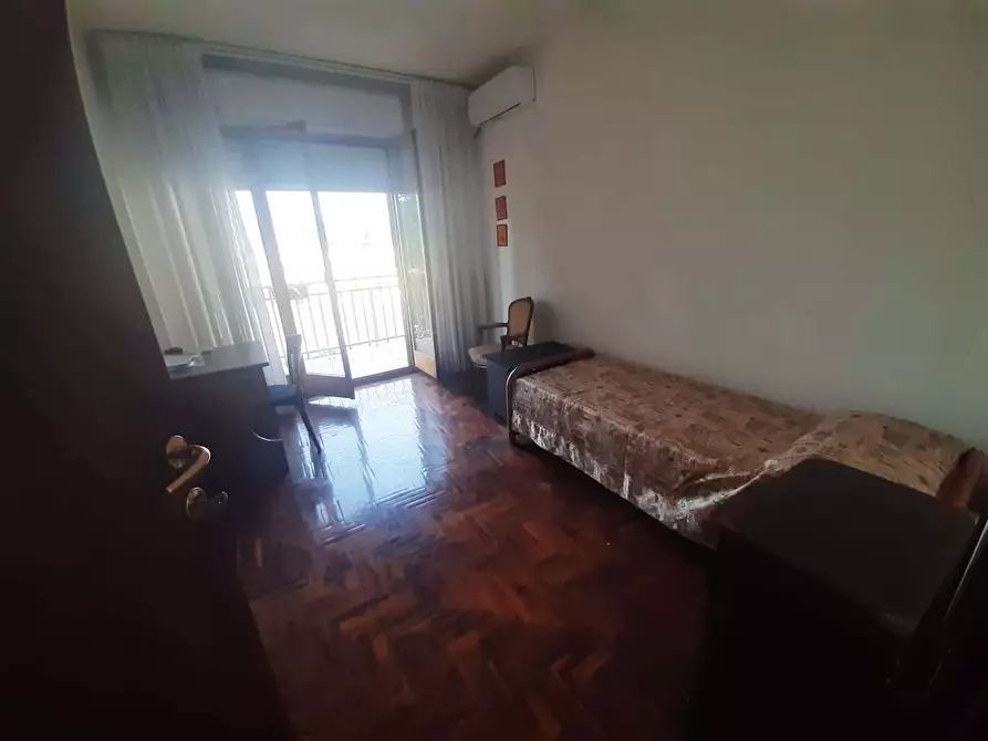 Immagine 1 di Camera in affitto  in Via Bernardo Rucellai46 a Milano