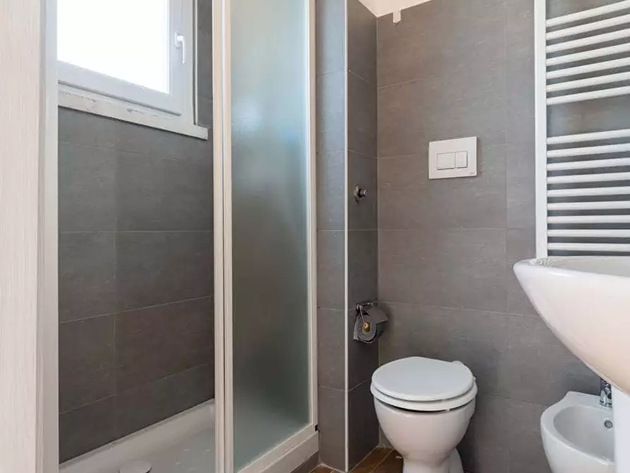 Immagine 48 di Camera in affitto  in Via dei Mandorli6 a Buccinasco