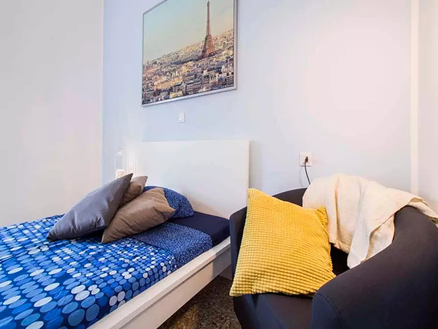 Immagine 3 di Camera in affitto  in Viale Carlo Espinasse10 a Milano