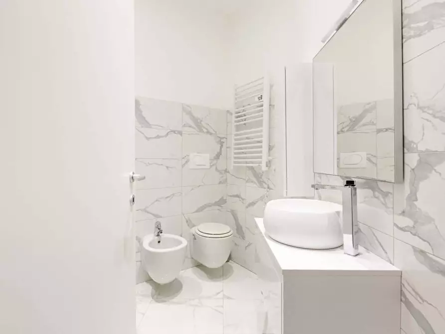 Immagine 14 di Appartamento in affitto  in Viale Tunisia25 a Milano