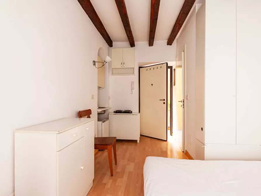 Immagine 13 di Appartamento in affitto  in Via Felice Casati24 a Milano