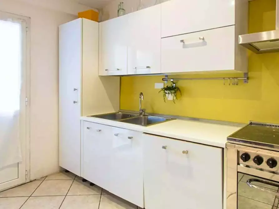 Immagine 13 di Appartamento in affitto  in Via Sebenico a Milano