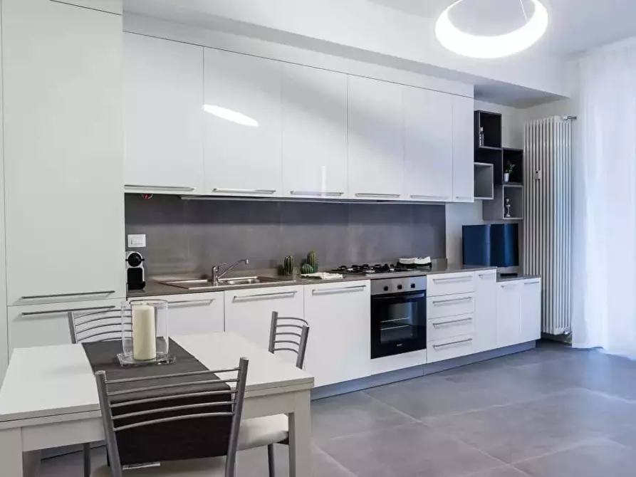 Immagine 3 di Appartamento in affitto  in Via San Gerolamo Emiliani1 a Milano