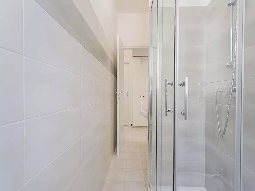 Immagine 22 di Camera in affitto  in Via Felice Bellotti11 a Milano