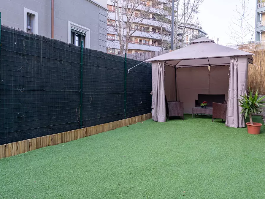 Immagine 56 di Appartamento in affitto  in Via Giovanni Pascoli4 a Milano