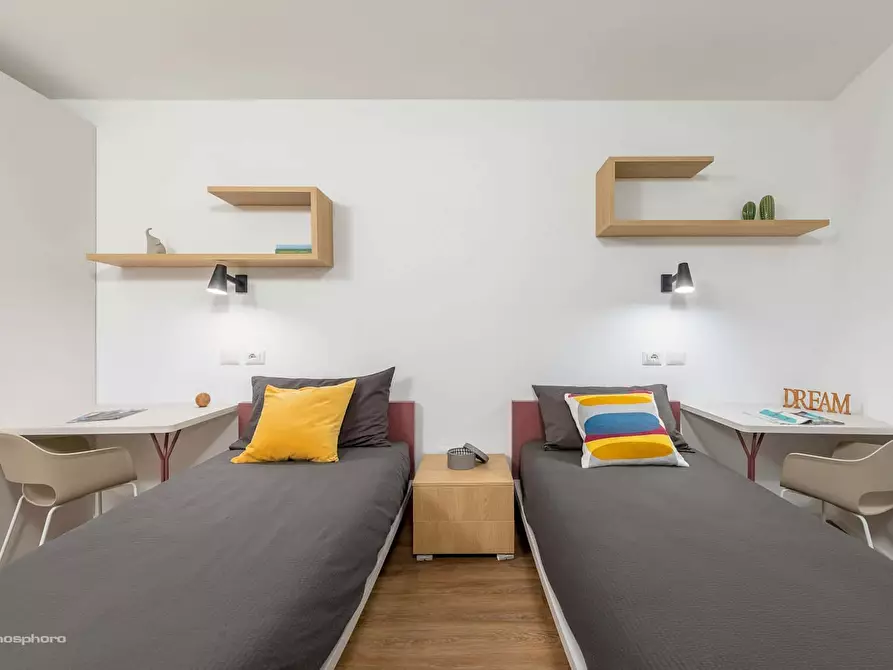 Immagine 3 di Camera in affitto  in Via San Giovanni3 a Trento