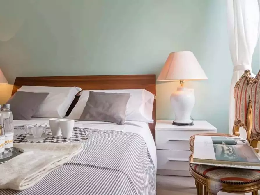 Immagine 14 di Appartamento in affitto  in Via Giuseppe Mazzini a Milano