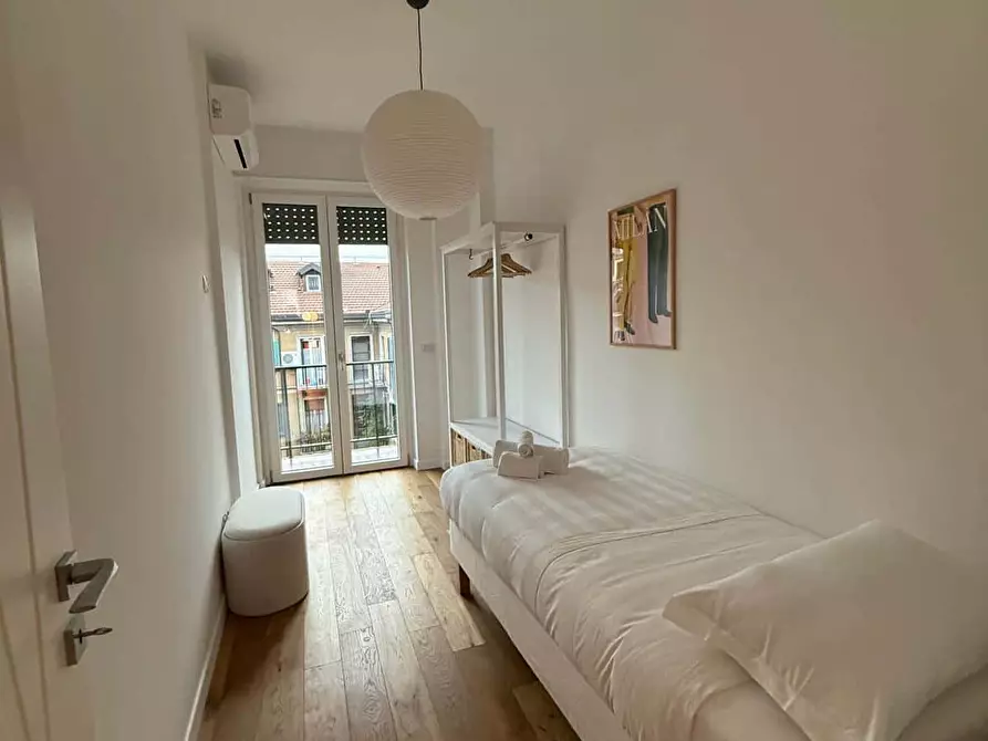Immagine 10 di Appartamento in affitto  in Viale Tunisia13 a Milano