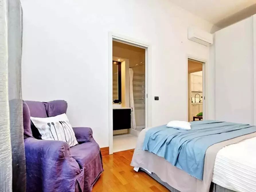 Immagine 21 di Appartamento in affitto  in Via Andrea Solari a Milano