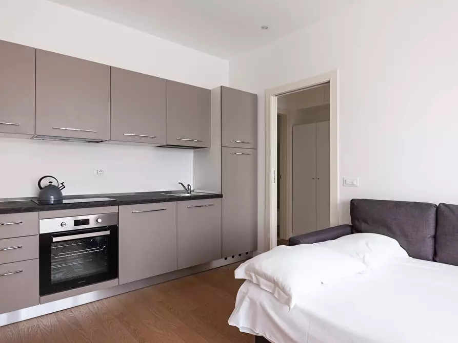 Immagine 3 di Appartamento in affitto  in Via Melchiorre Gioia1 a Milano