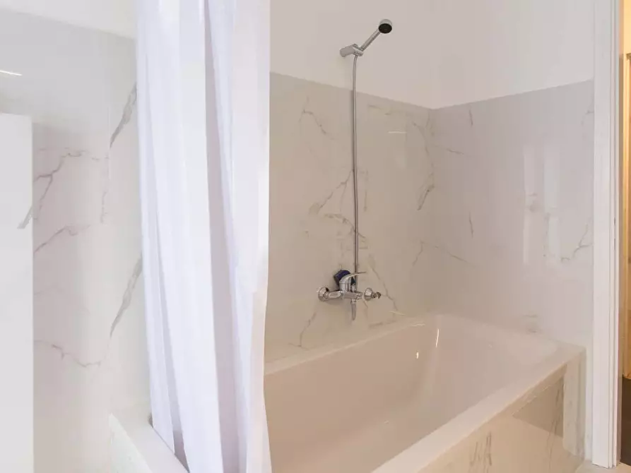 Immagine 2 di Appartamento in affitto  in Via Pellegrino Rossi13 a Milano