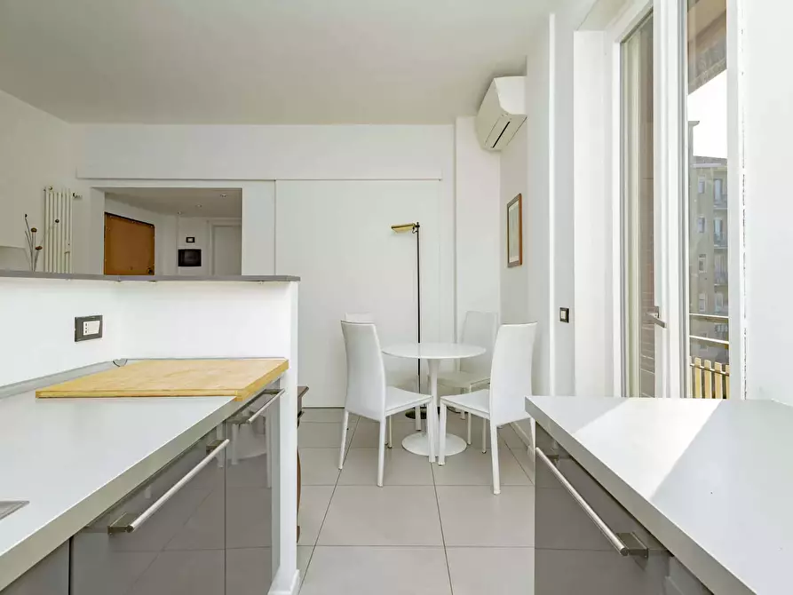 Immagine 4 di Appartamento in affitto  in Via Fezzan9 a Milano