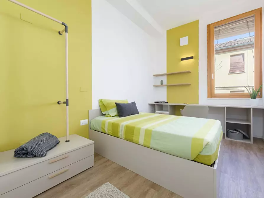 Immagine 3 di Camera in affitto  in Via Armari11 a Ferrara