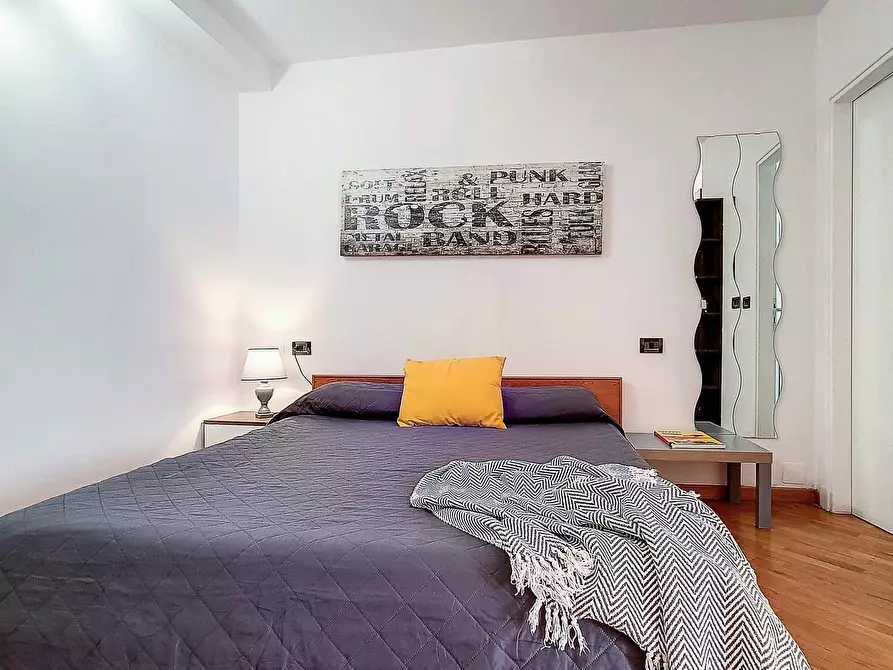 Immagine 3 di Appartamento in affitto  in Via Giuseppe Massarenti223 a Bologna