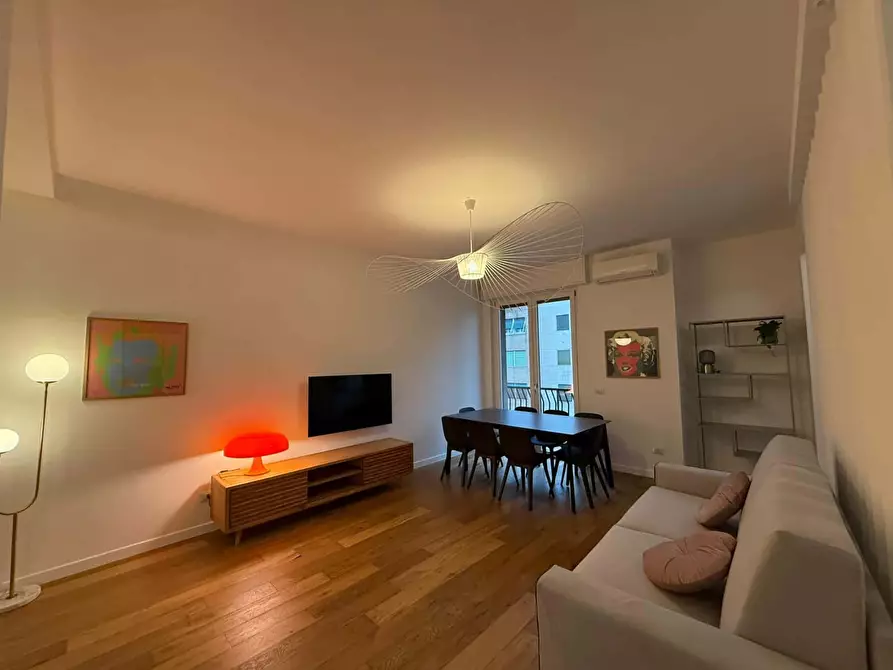 Immagine 3 di Appartamento in affitto  in Viale Tunisia13 a Milano