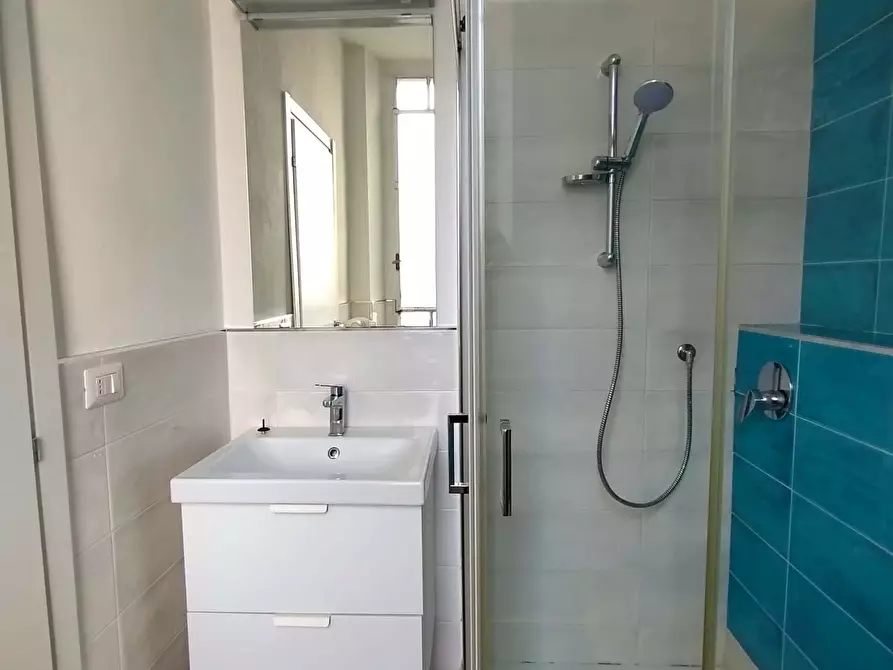 Immagine 24 di Appartamento in affitto  in Via Cervignano a Milano