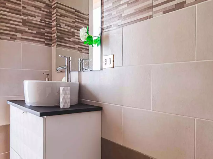 Immagine 25 di Camera in affitto  in Viale Nazario Sauro4 a Milano